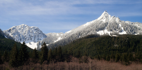 Image showing Pointed Ridge Top Cascade Mountain Range North Cascades Washingt