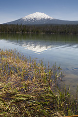 Image showing Saturated Color Lake Near Mt. Bachelor Oregon Cascade Range Vert