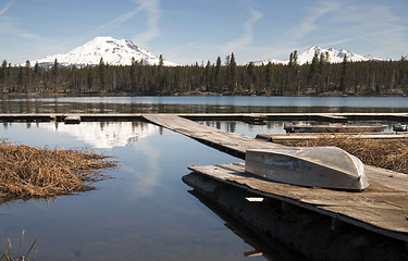 Image showing Cascade Mountain Range Rises Above Alpine Lake Oregon State