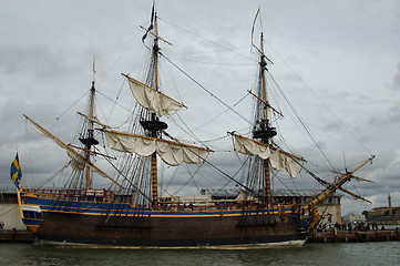 Image showing East Indiaman