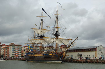 Image showing East Indiaman