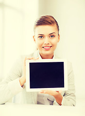 Image showing businesswoman with tablet pc in office