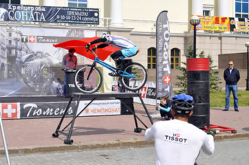 Image showing Timur Ibragimov and Mikhail Sukhanov's performance, champions of