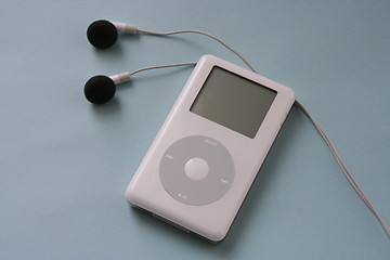 Image showing Ipod With Headphones