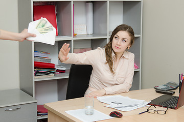 Image showing Office worker refuses bribes