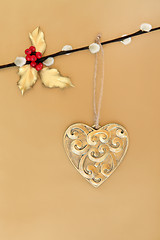 Image showing Gold Heart Bauble