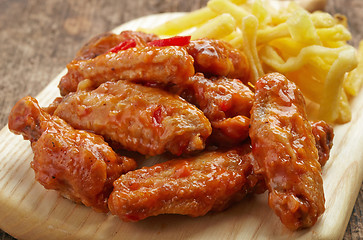Image showing fried chicken wings with sweet chili sauce