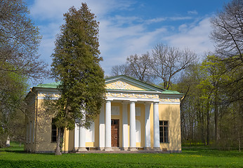 Image showing Old house with columns in the woods