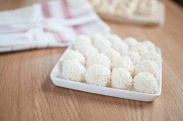 Image showing Coco balls in plate on the table