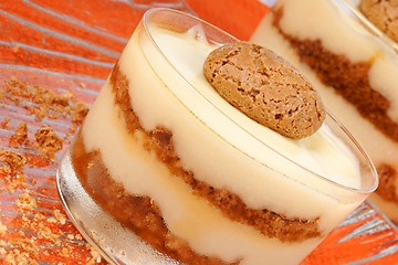 Image showing Vanilla custard and amaretti dessert