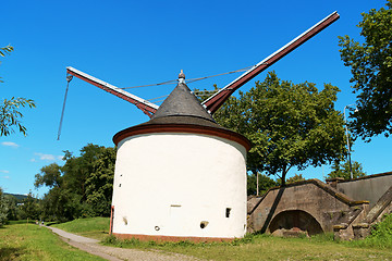 Image showing Ancient stone crane in Trier, Germany