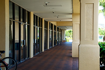 Image showing row of store fronts in florida