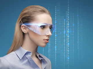 Image showing businesswoman in virtual glasses