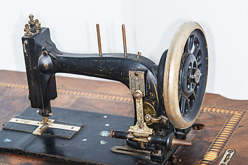 Image showing old sewing machine