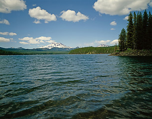 Image showing Elk Lake in Oregon