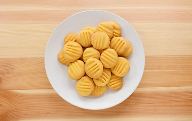 Image showing Freshly-baked cookies