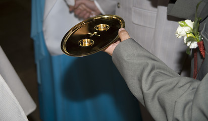 Image showing wedding gold ring