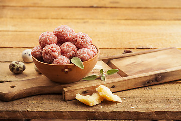 Image showing Raw meatballs