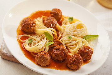 Image showing Pasta with meatballs 