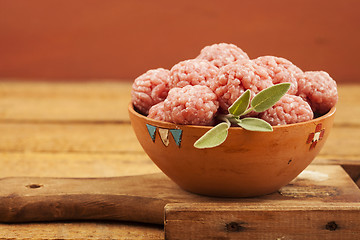 Image showing Raw meatballs