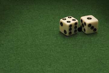 Image showing Dice on a green felt