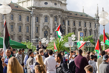 Image showing Anti-war rally in support of the Palestinian people