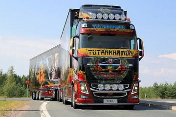 Image showing Volvo Show Truck Tutankhamun on the Road