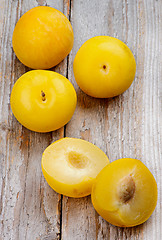 Image showing Yellow Plums