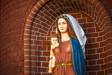 Image showing Statues Of Holy Women