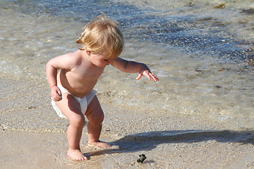 Image showing Baby am Strand