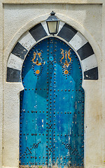 Image showing Old Blue door with arch from Sidi Bou Said