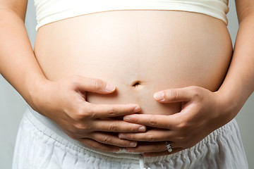 Image showing Pregnant woman