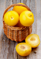 Image showing Yellow Plums