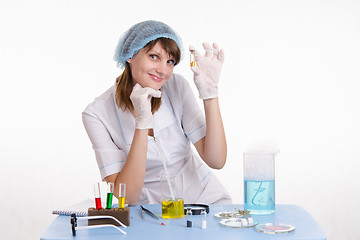 Image showing Chemist with the resultant powder