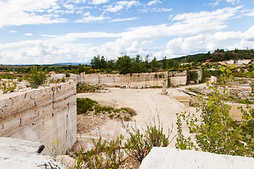 Image showing Travertino marble