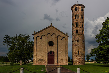 Image showing Italian medieval countryside church