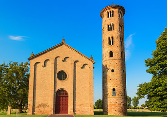 Image showing Italian medieval countryside church