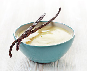 Image showing bowl of vanilla sauce