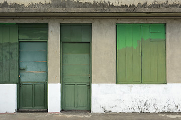 Image showing Old grunged door