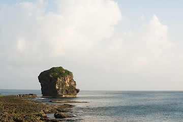 Image showing Chuanfan Rock at coastline