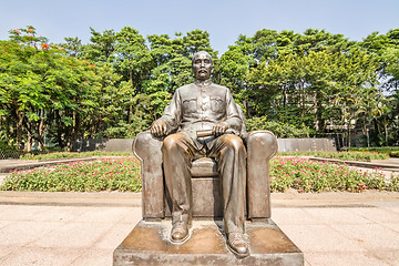 Image showing statue of Sun Yat-Sen