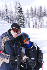 Image showing Family skiing