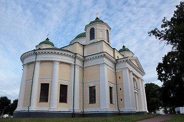 Image showing Architecture of a monastery in Novhorod-Severskyi