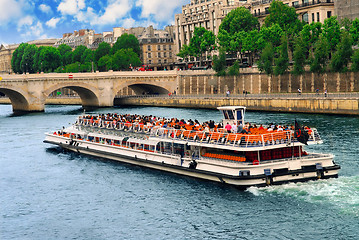 Image showing Boat tour on Seine