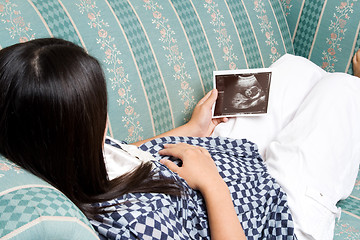 Image showing Pregnant woman