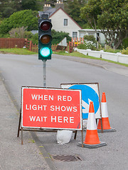 Image showing Emergency traffic light with sign