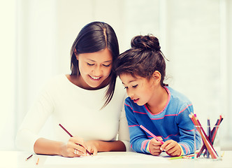 Image showing mother and daughter drawing