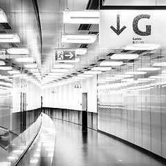 Image showing Contemporary airport terminal hall.