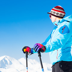 Image showing Woman skier.