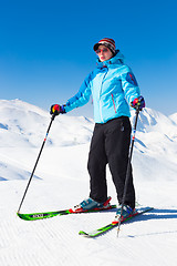 Image showing Woman skier.